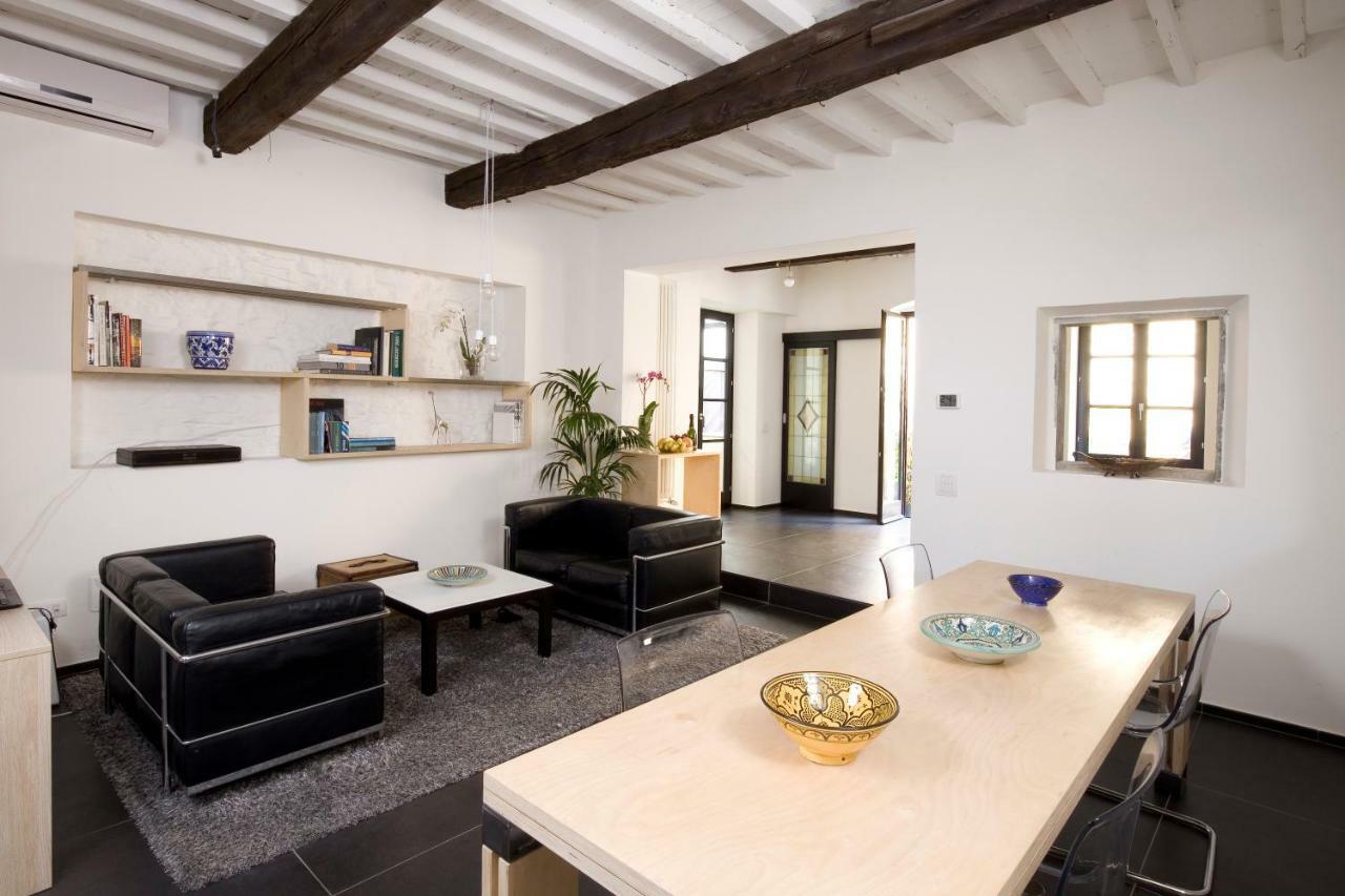 Loft Silent Terrace 8 Minutes Duomo