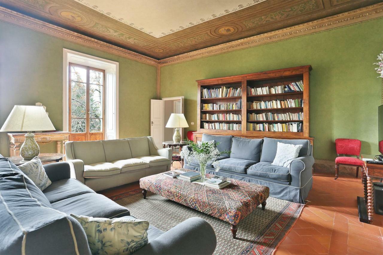 Apartment Franchetti Florence