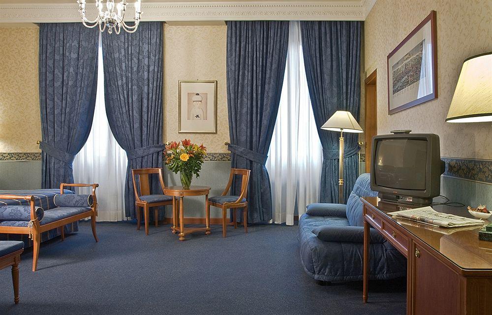 Strozzi Palace Hotel 4*