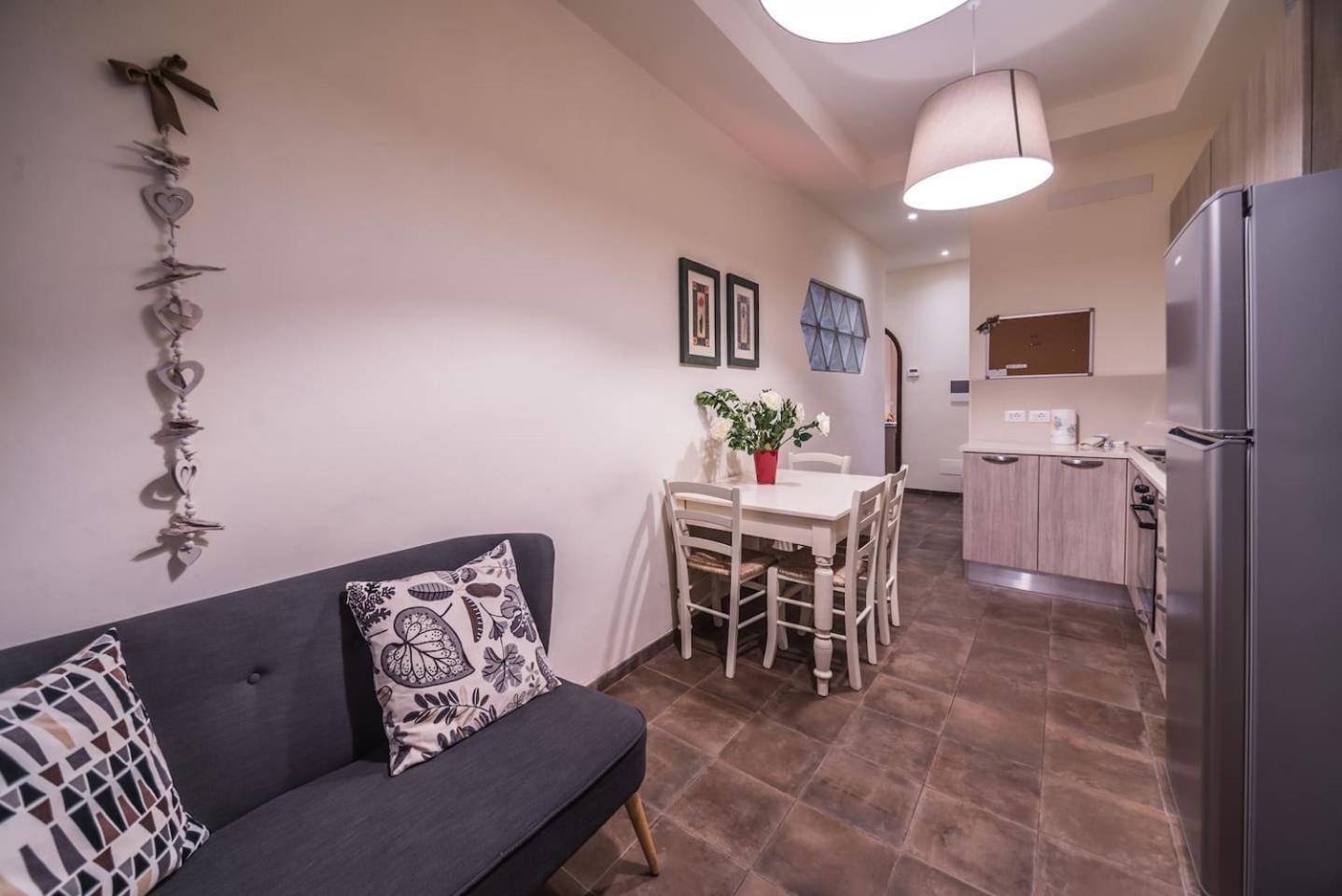 Apartamento Spacious Apt With Terrace 200 Meters From Duomo Florença