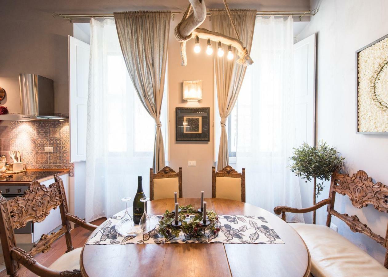 Loft Boutique Suite, Santa Croce, Florence, Wifi *