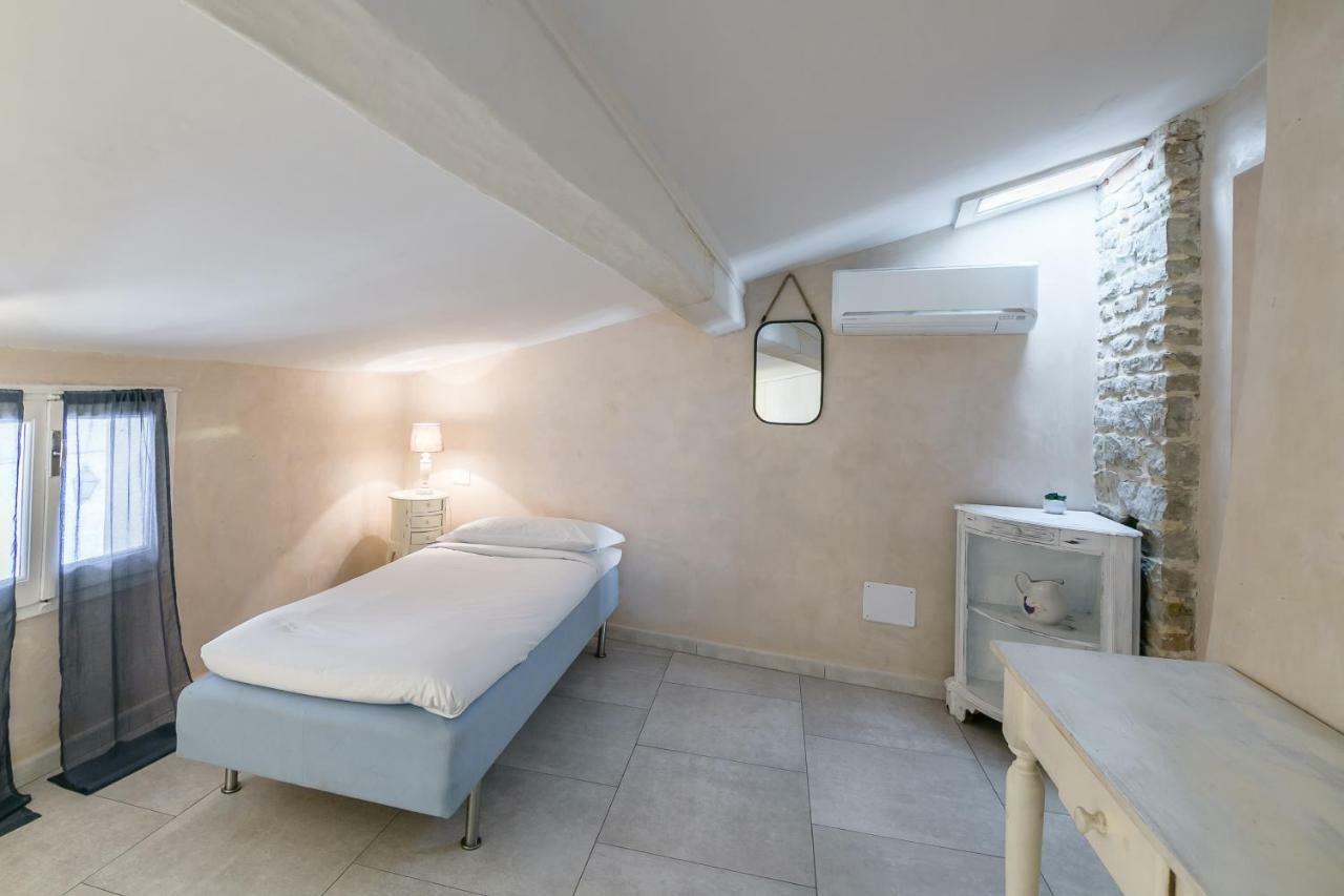 Historical Stone House, In The Amazing Centre Of Florence! Leilighet *