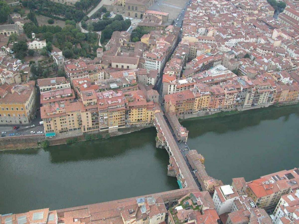De Bardi Apartment Florence