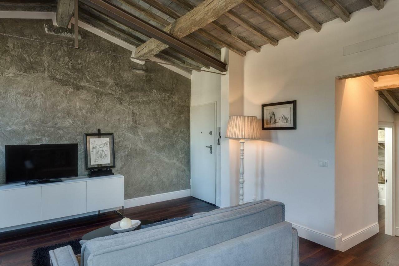 Beautiful Terrace Serragli Firenze