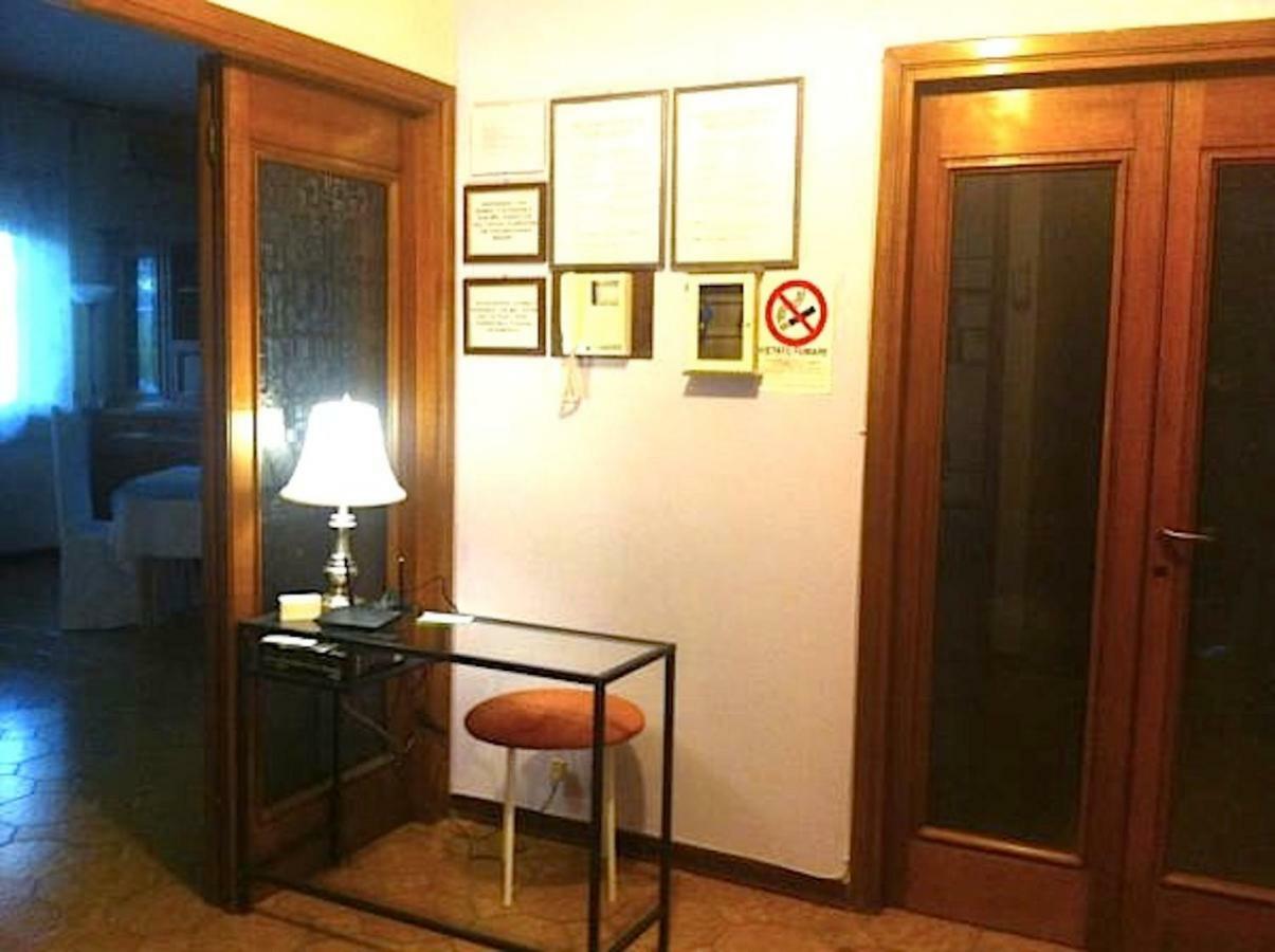 Mel Acomodação com café da manhã  Florença