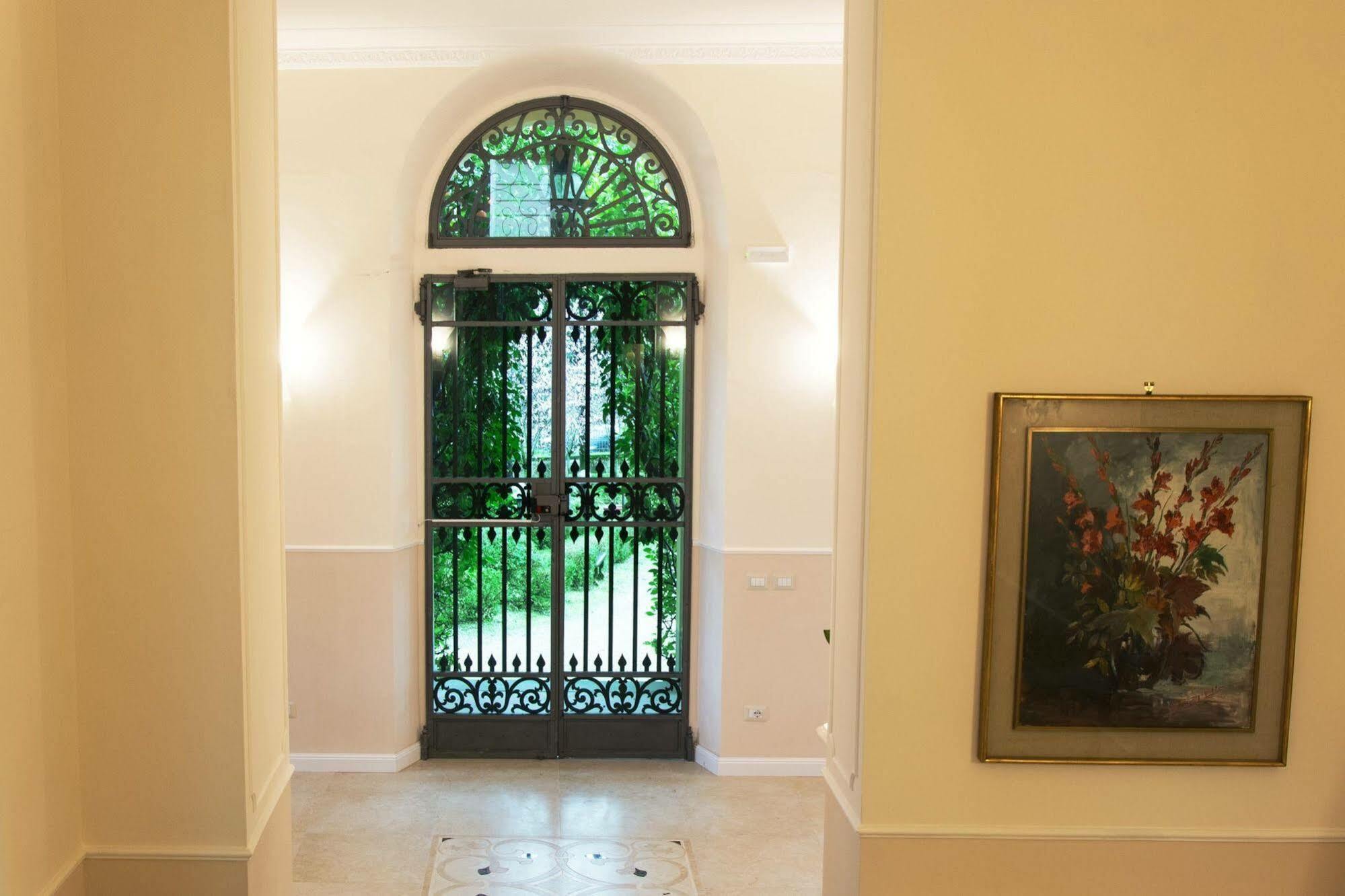 Bed & Breakfast Dimora Salviati Florence