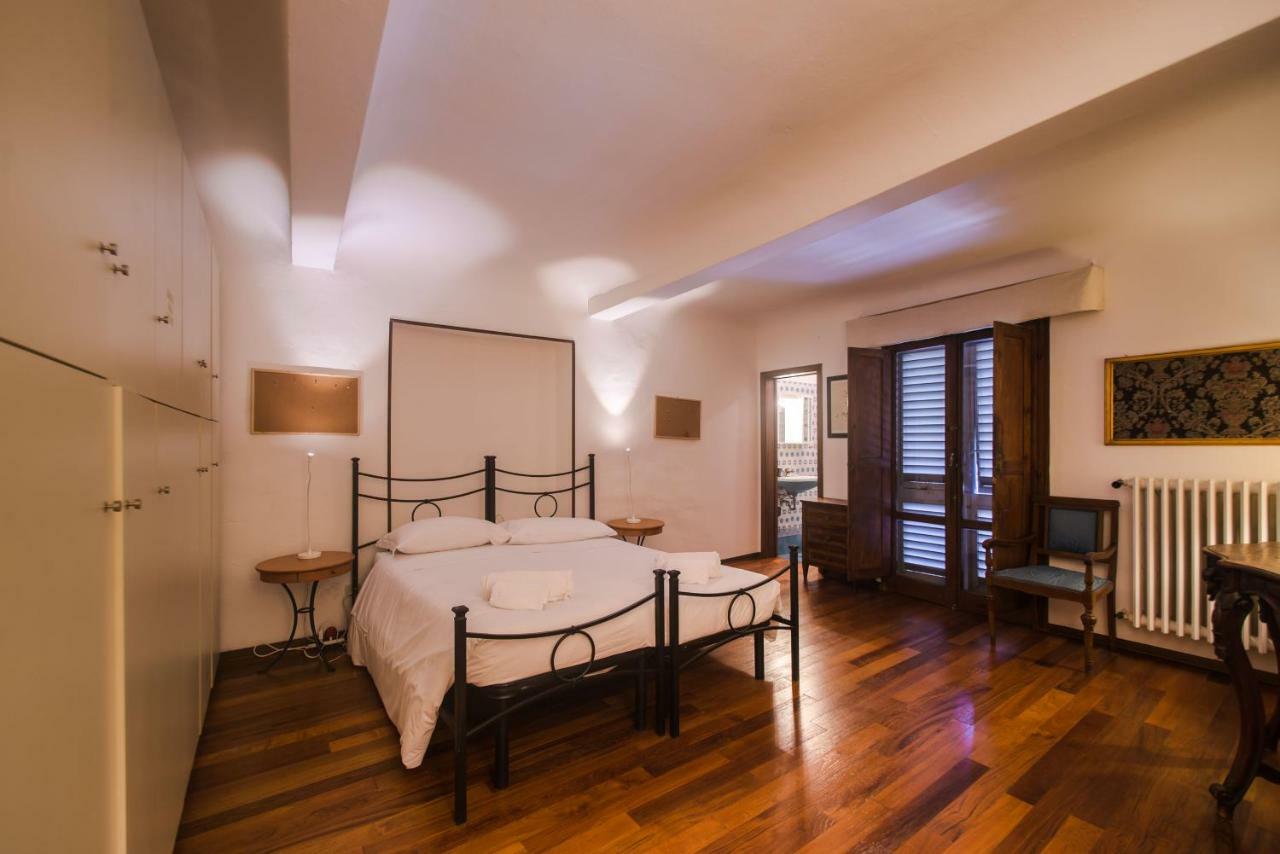 Great Location Just Infront Of Pitti Palace Appartamento Firenze