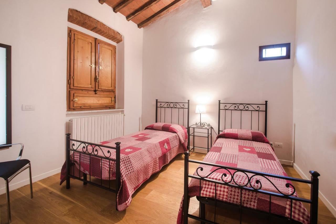Location In Inviting Appartamento Firenze