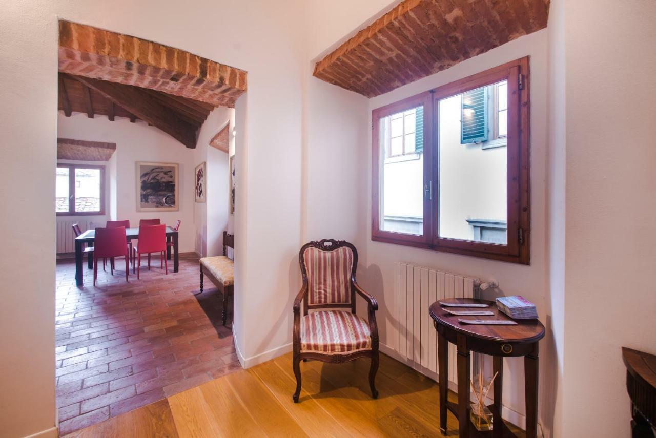 Location In Inviting Appartamento