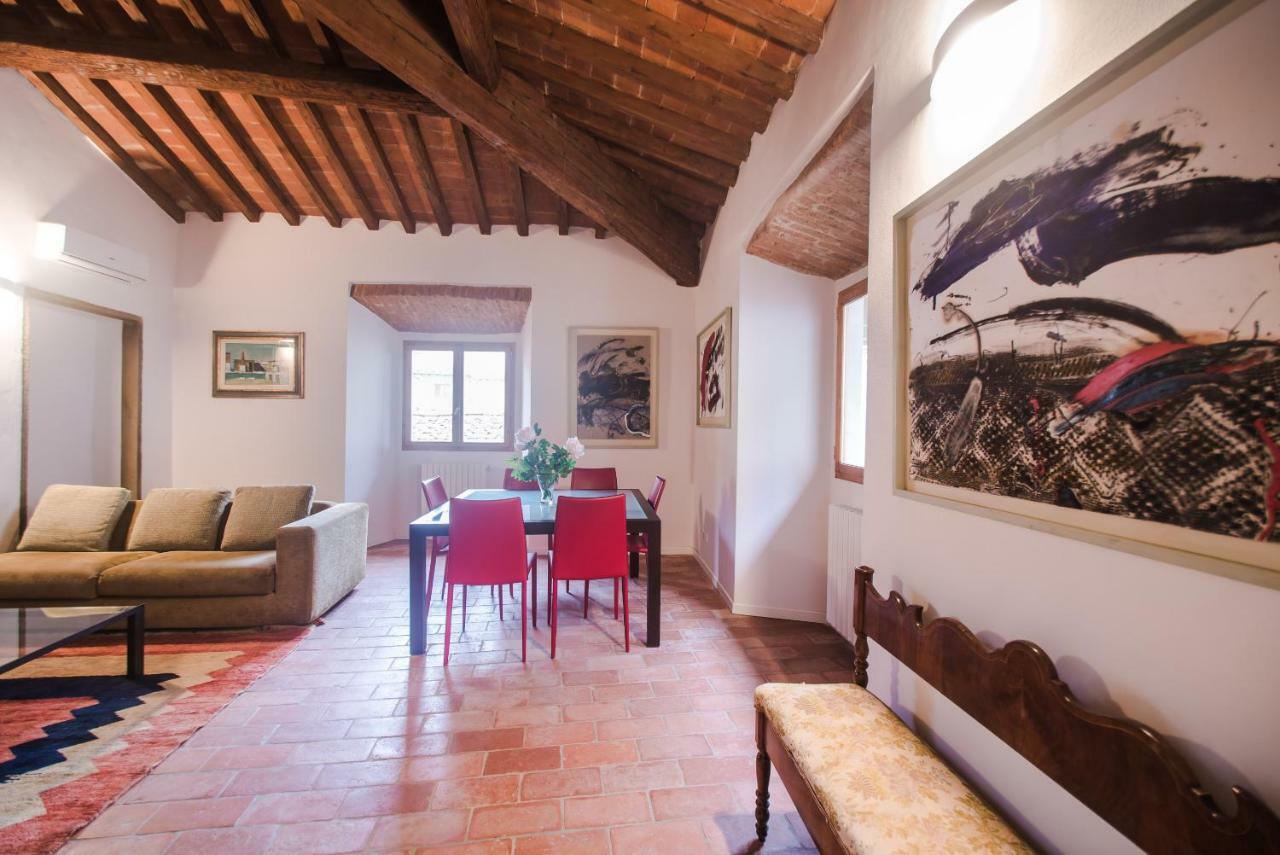 Location In Inviting Appartamento