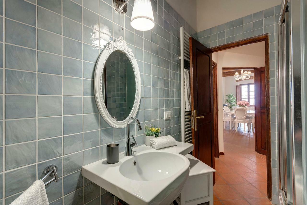 Charlotte Apartment Florence
