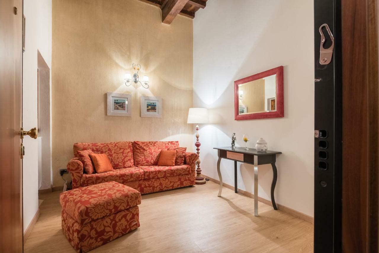 Appartement Ghibellina 22 *