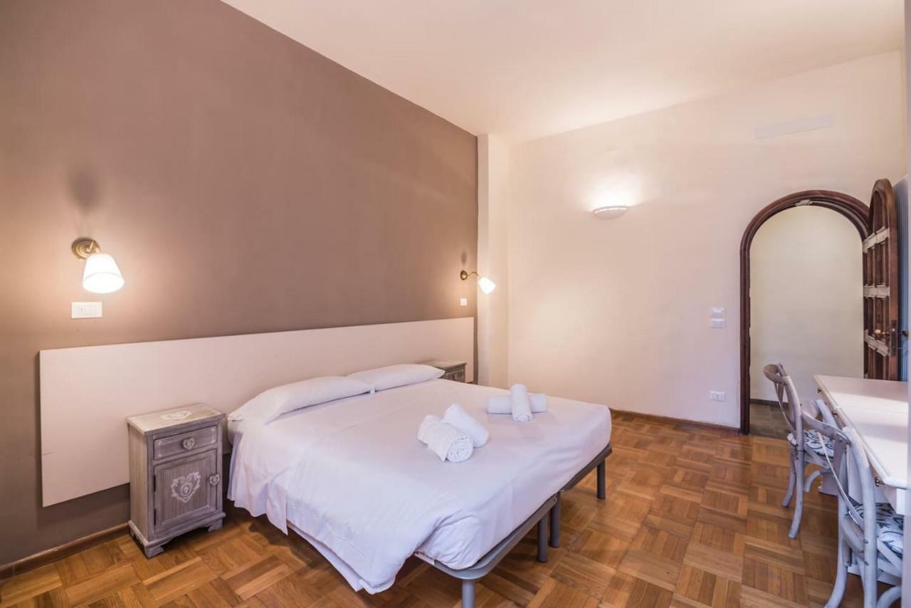 Apartamento Spacious Apt With Terrace 200 Meters From Duomo
