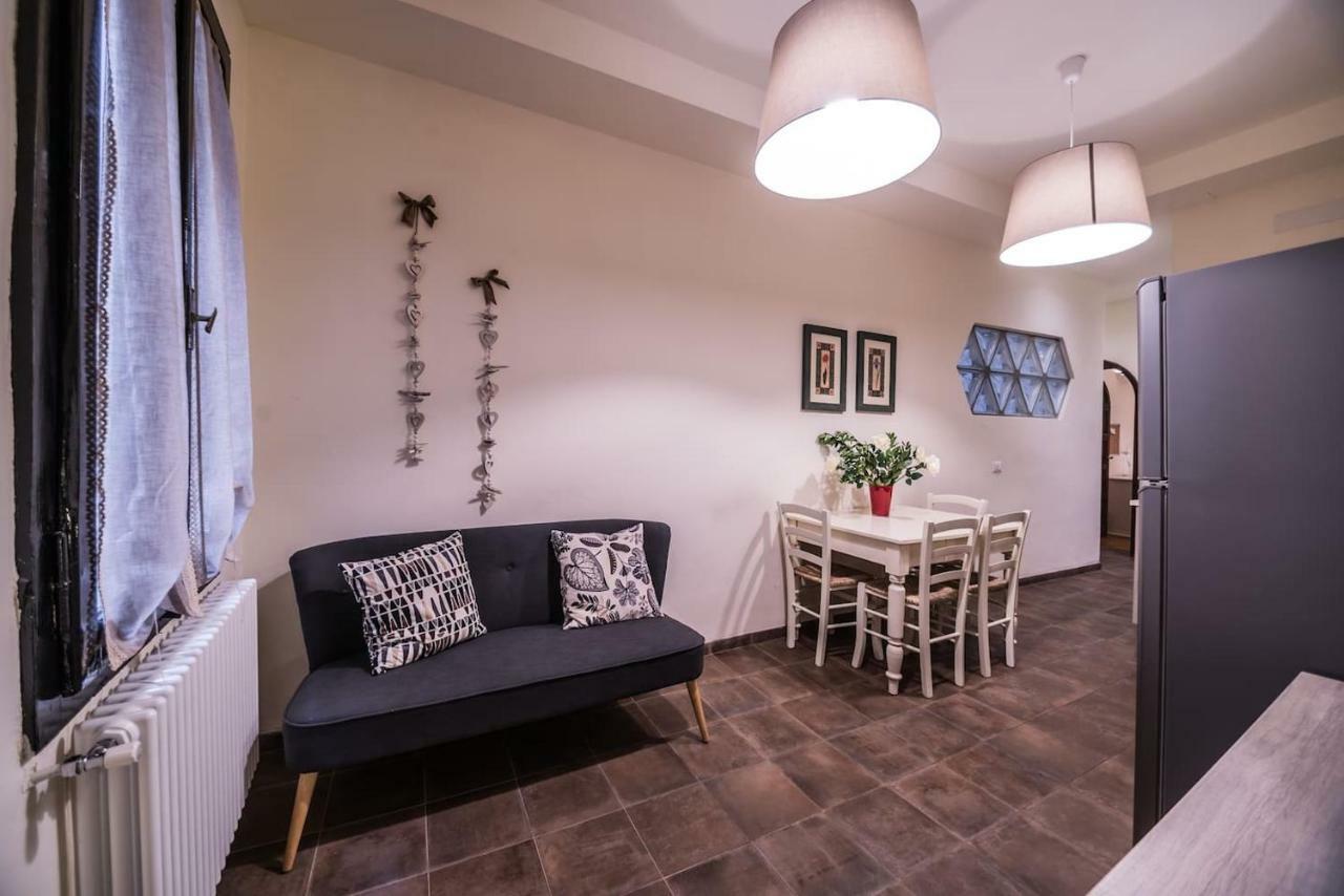 Spacious Apt With Terrace 200 Meters From Duomo Apartamento *