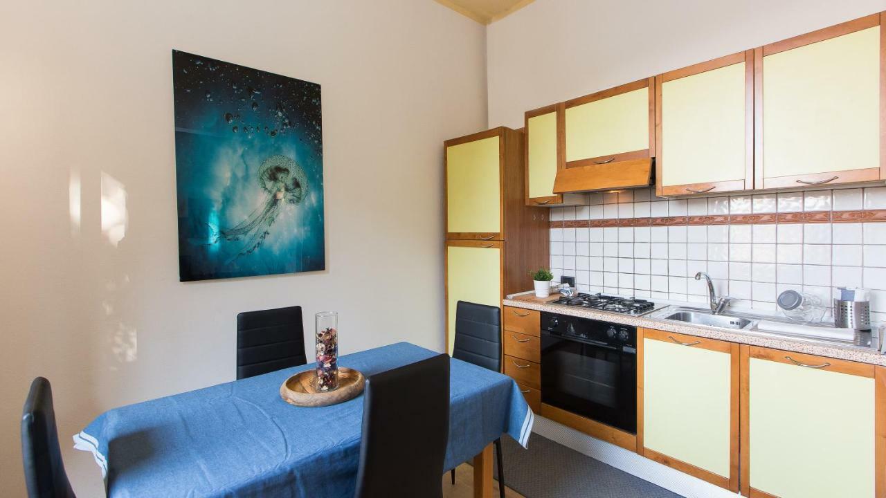 In Rome - Santa Maria Novella Palace Apartment