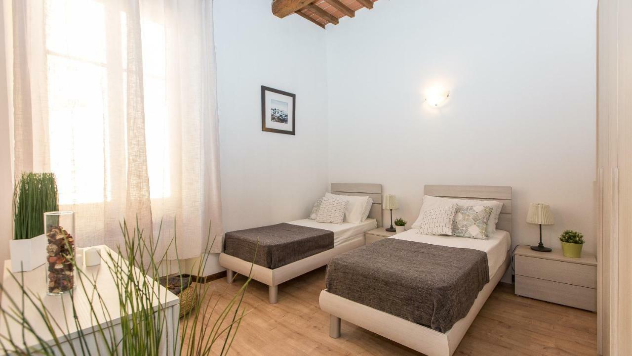 In Rome - Santa Maria Novella Palace Apartment Florence