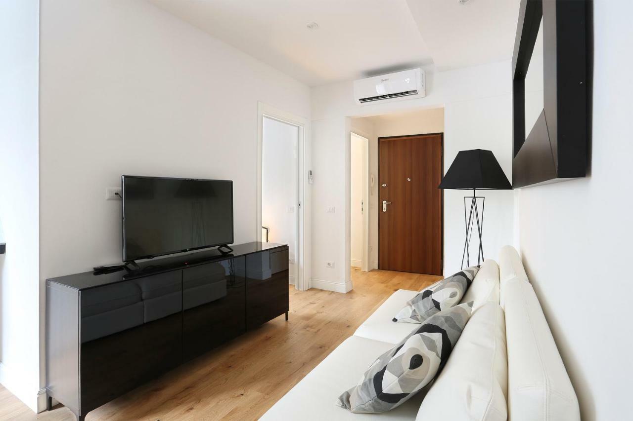 La Marmora 3 Bedroom Near Galleria Dell'accademia * Florence