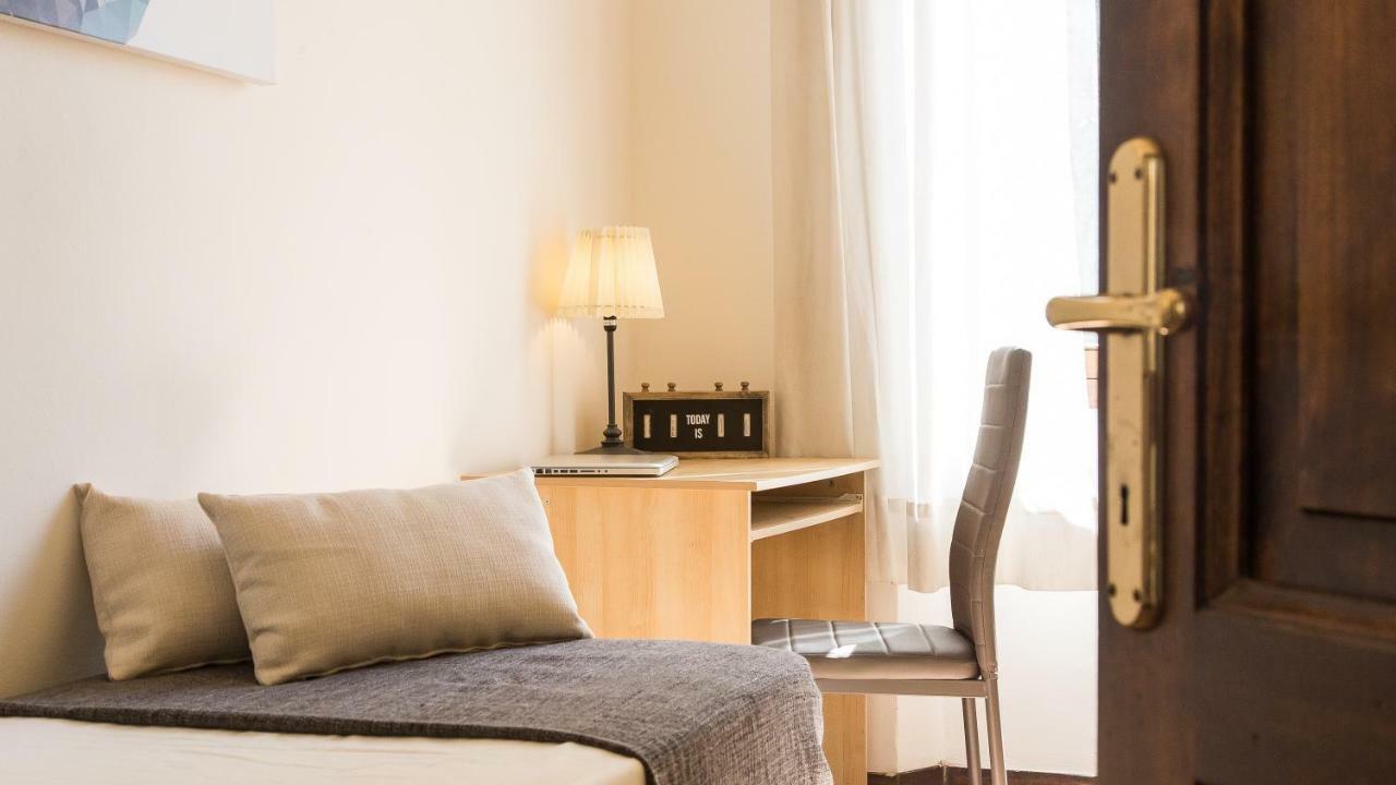 In Rome - Santa Maria Novella Palace Apartment