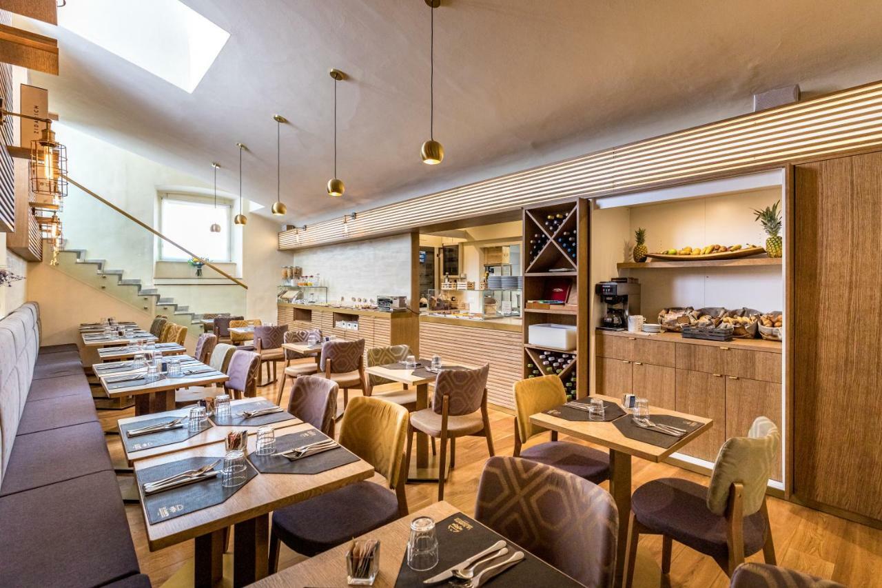 La Scaletta Al Ponte Vecchio Hotel 3*