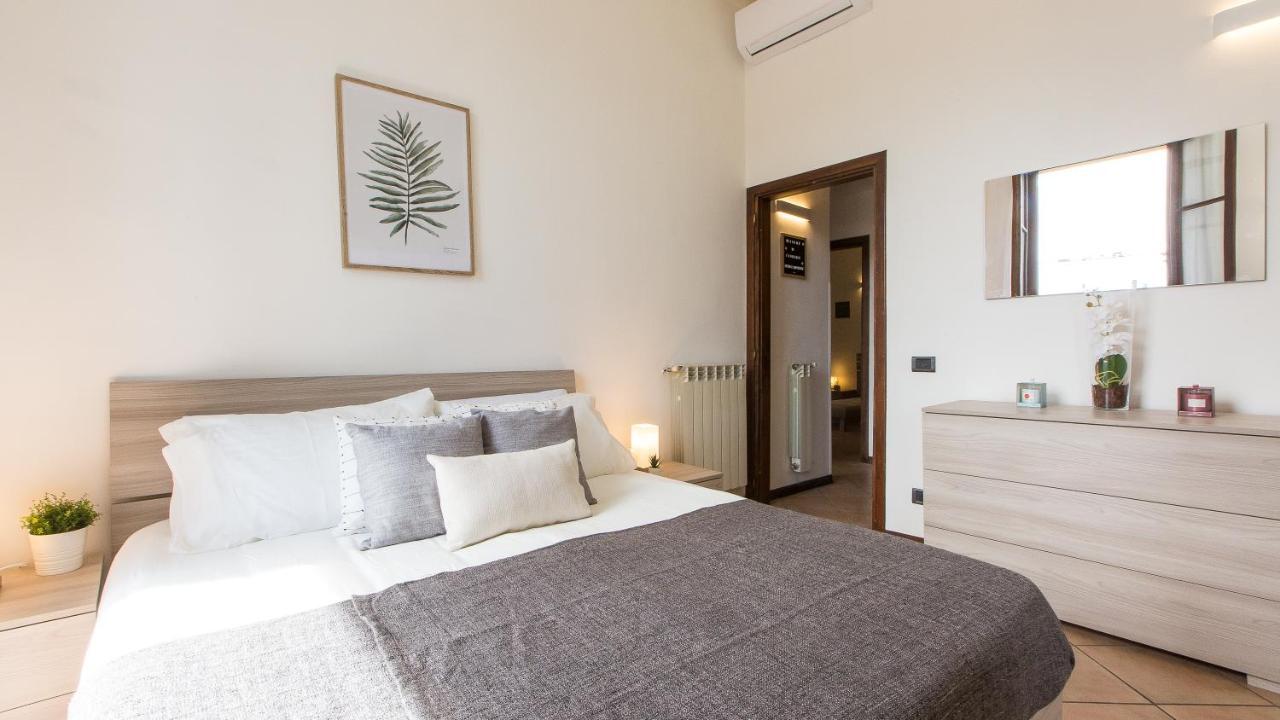 In Rome - Santa Maria Novella Palace Apartment