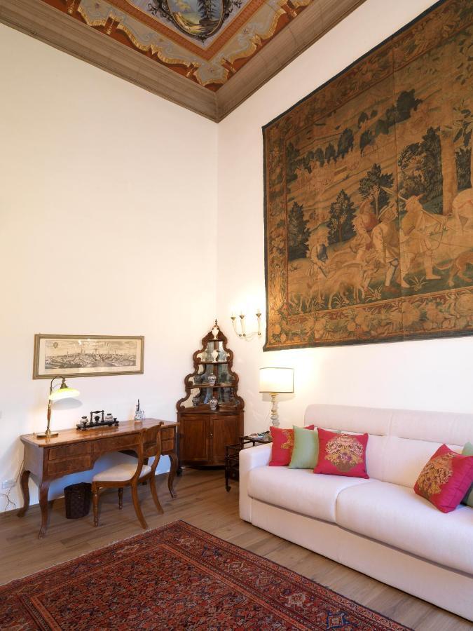 Apartment Giardino D'azeglio Locazione Turistica Florence