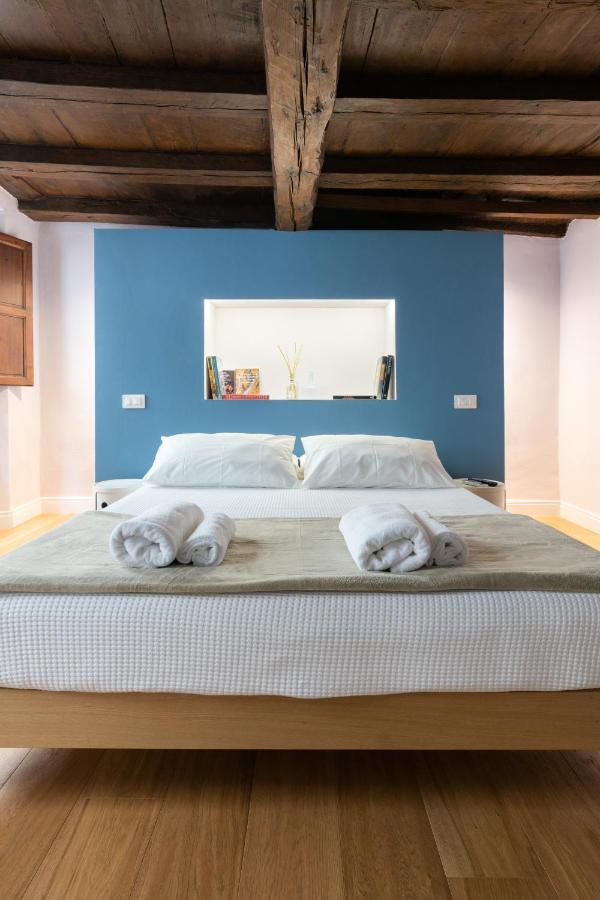 Velluti In Appartement