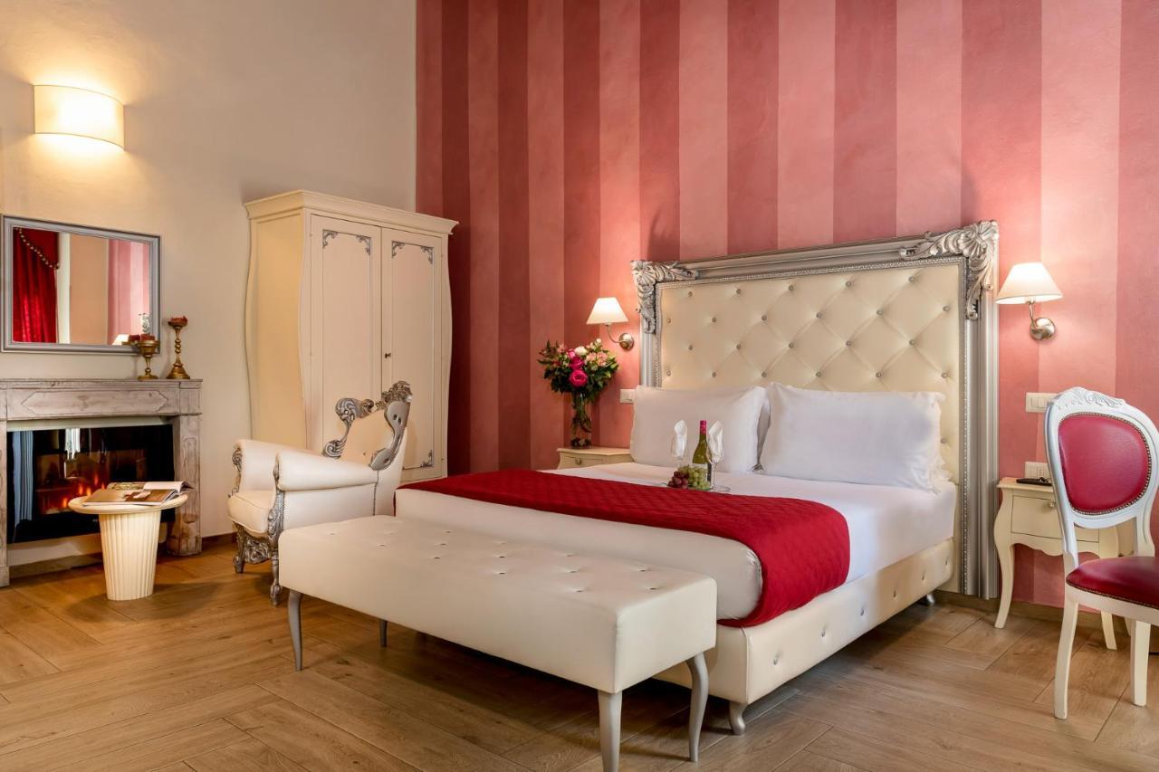 Hotell Ginori Al Duomo 4*