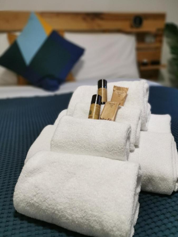 Gjestgiverier 45 *