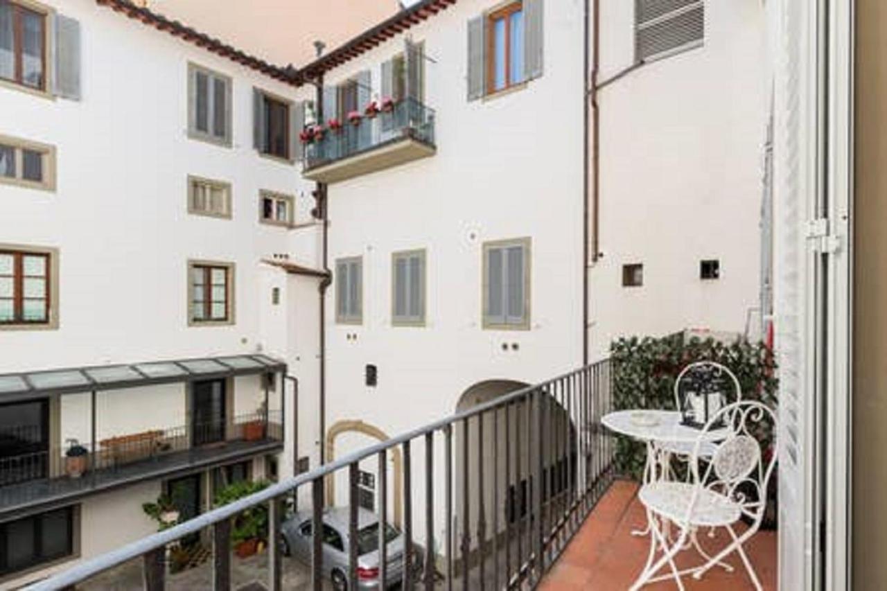 White Appartement Florence