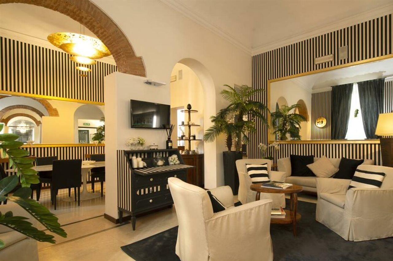 De La Pace, Sure Collection By Western Hotel