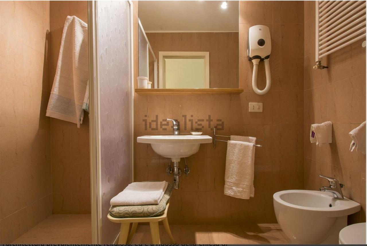 Piazza Del Carmine Bed & Breakfast Florence