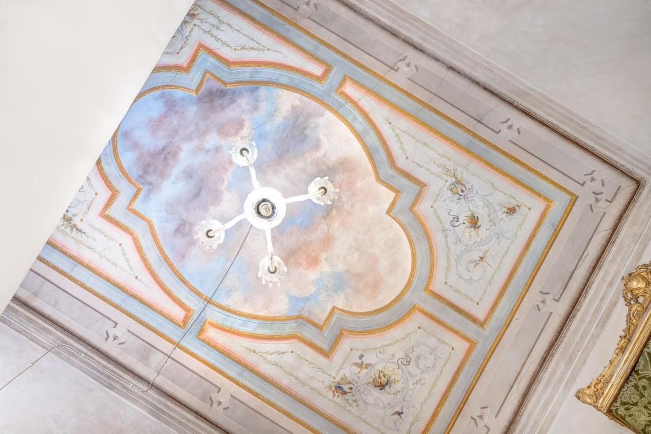 Acomodação com café da manhã  Palazzo D'oltrarno - Residenza D'epoca 3*