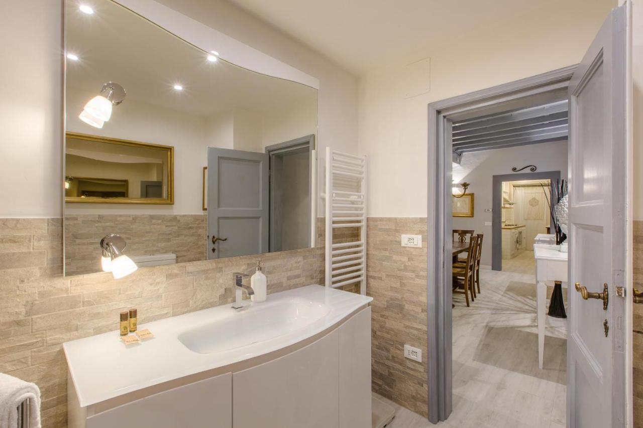 Elegant & Stylish Center Leilighet *