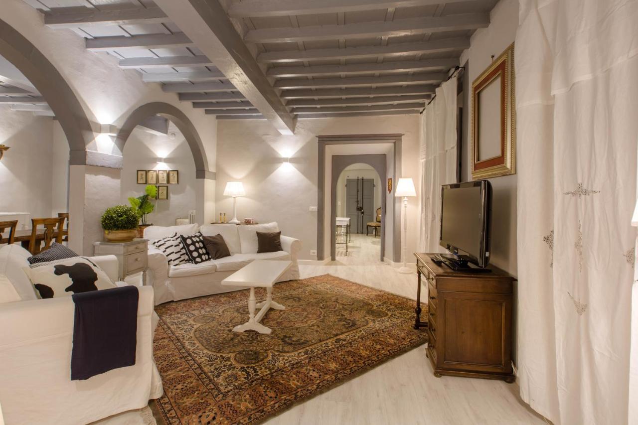 Elegant & Stylish Center Appartamento