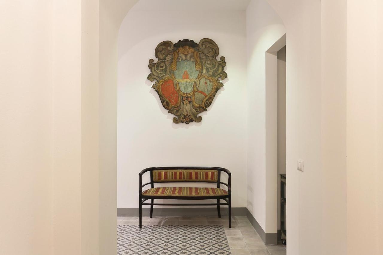 Apt. Melograno - Pauline Suites, Palazzo Borghese Firenze