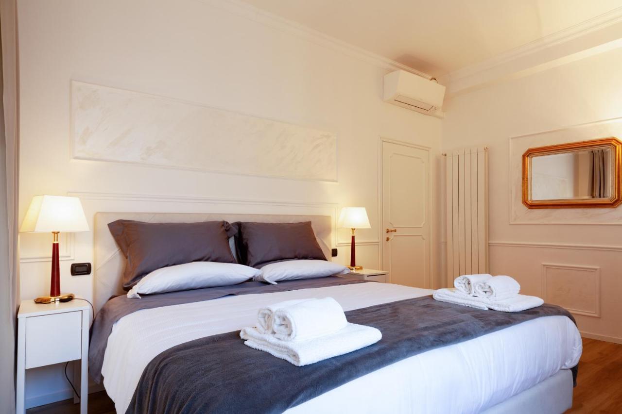 Apartment Ponte Vecchio Luxury Penthouse *
