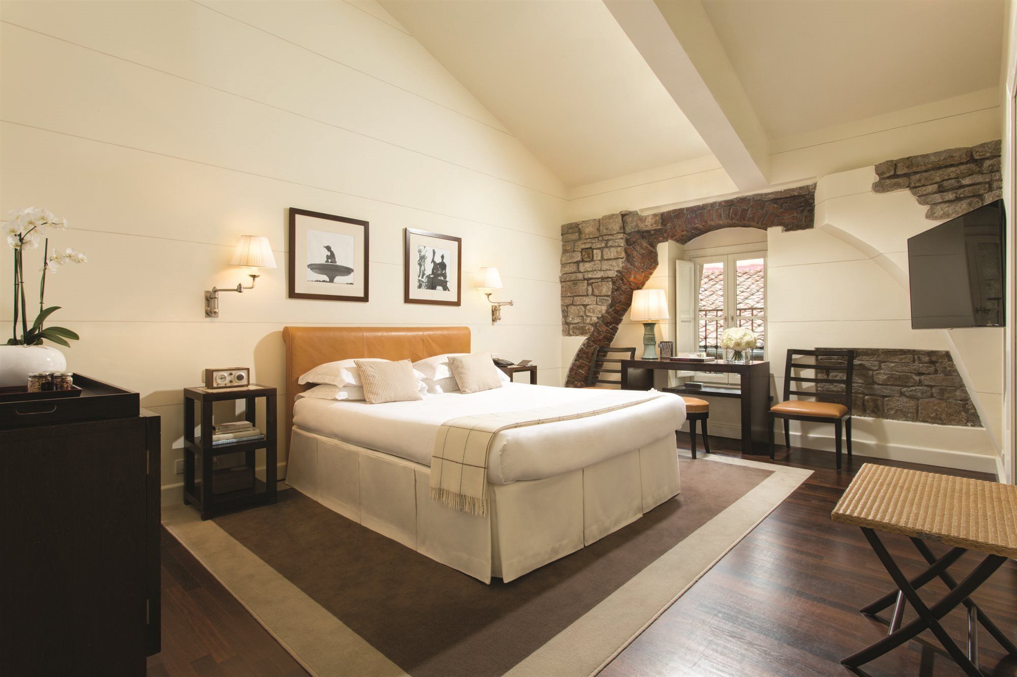 Gallery Art - Lungarno Collection Hotel