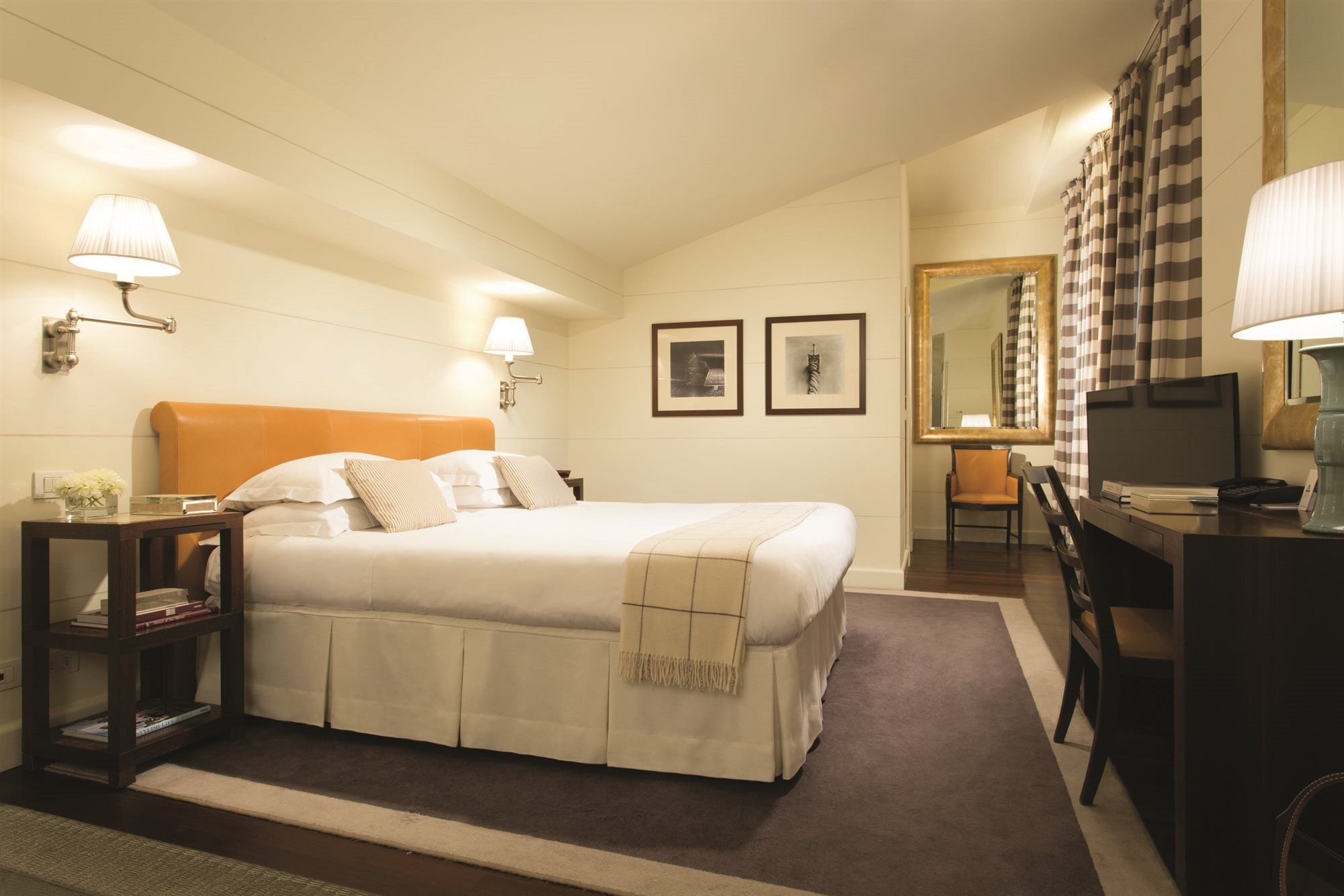 Gallery Art - Lungarno Collection Hotel Firenze