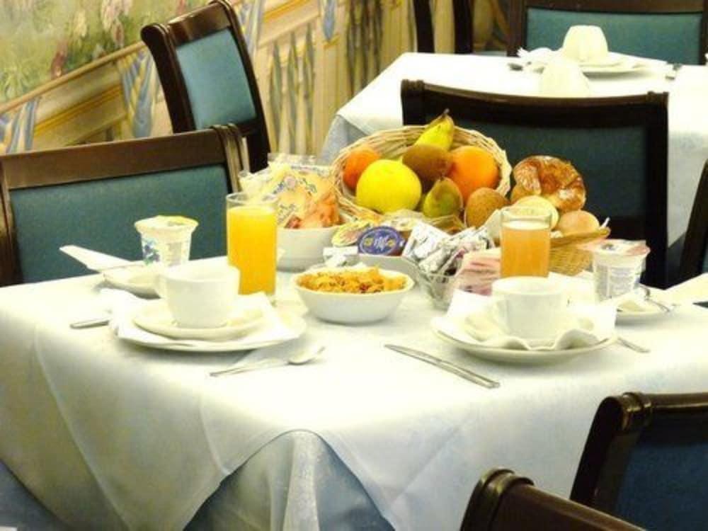 Hotel Classic 3*