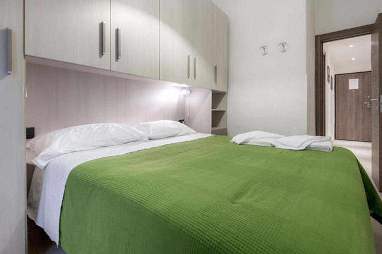 Concierge - Faenza Florence