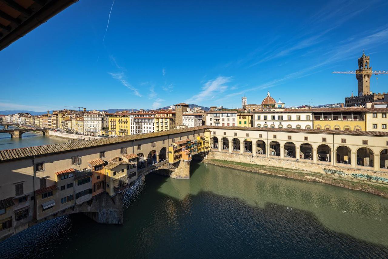 - Dreams Over Ponte Vecchio * Firenze