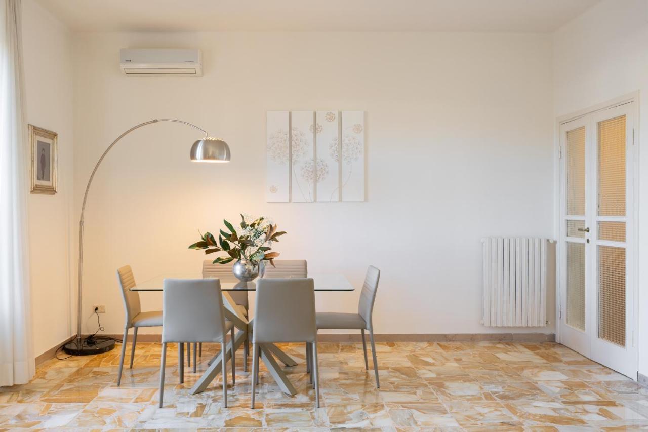 Roommo Artisti * Firenze