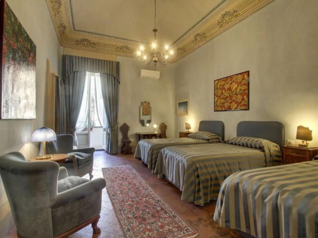 Appartement Salvemini Elegant Close To Piazza Santa Croce