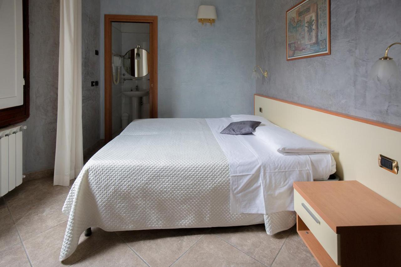 Hotell Angelica 2*