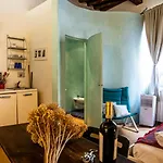 Studio In Tornabuoni Within A Renaissance Building