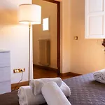 Santo Spirito Huge Apartment