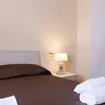 Santo Spirito Deluxe Apartment