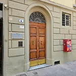 Santo Spirito Terrace Apartment With A View