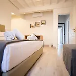 Coco Places Rooms Santa Maria Novella, Centro Storico