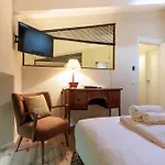 Duomo Luxury Apartment With Plunge Pool